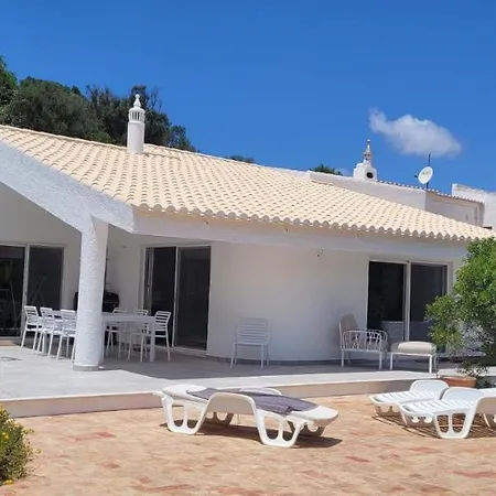 Dom wakacyjny Casa Do Poco *